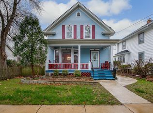 457 Simms St, Aurora, IL 60505