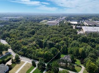 22493 Westwood Dr, Strongsville, OH 44149