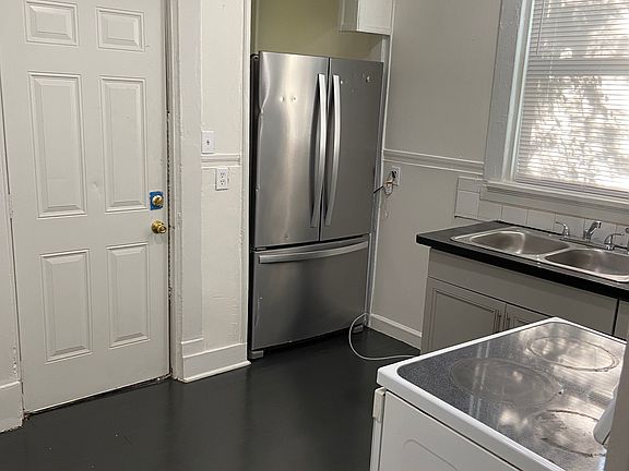 4th image of 1103 E Brookland Park Blvd