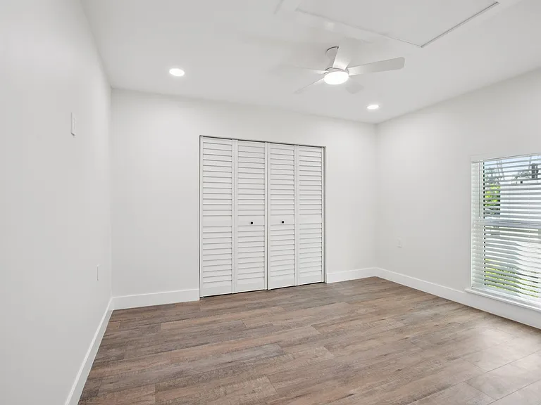 1739 Bayou Grande Blvd NE — Photo 13