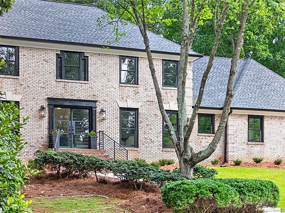 3rd image of 1128 Atcheson Ln