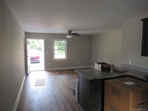 2nd image of 485 Government St