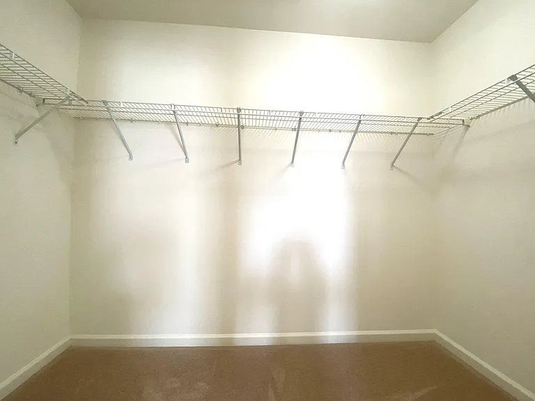 1601 Wilcox Ave — Photo 14