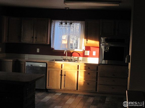 5th image of 466 Stevens Cir