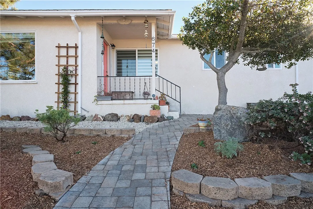 N 2nd St, Grover Beach — Photo 2