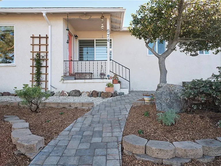 Charming entryway