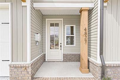 5th image of 4827 Ancient Glacier Ln #41