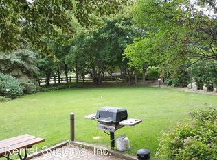 702 1st St N #423, Minneapolis, MN 55401