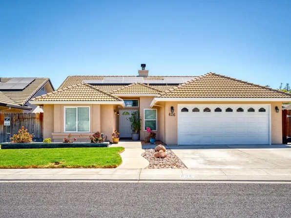626 Comstock Ln, Manteca, CA 95336