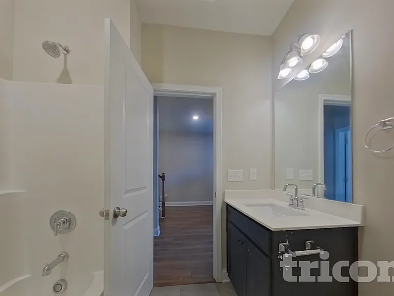56 Leyland Ct — Photo 15