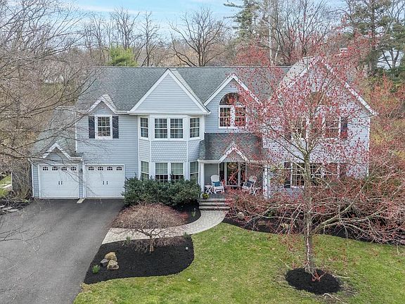 3rd image of 214 Broad Acres Rd