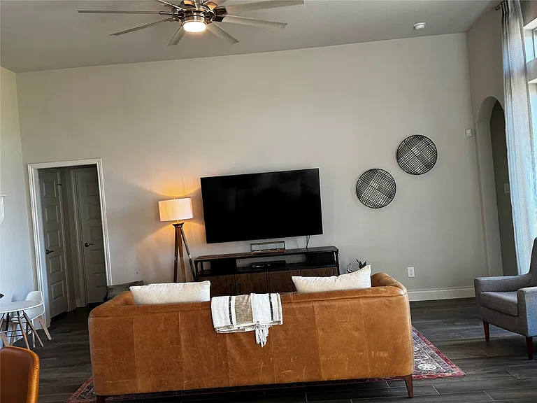 2361 Olive Forest Ln — Photo 13