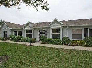 10102 Regent Cir, Naples, FL 34109