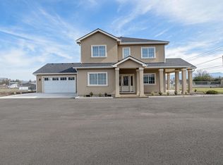 142 Wilson Rd, Central Point, OR 97502