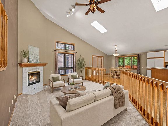 4th image of 512 Dorn Dr