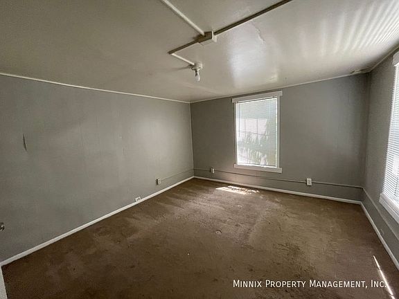 4th image of 1312 Parker St