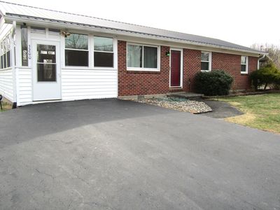 3200 Sandhill Rd, Irvine, KY, 40336