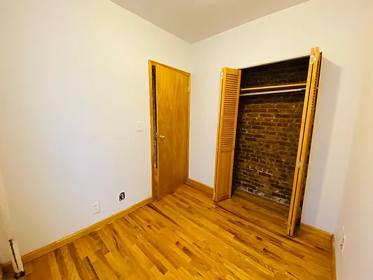 Rented by Crosstown Apartments NYC | media 29