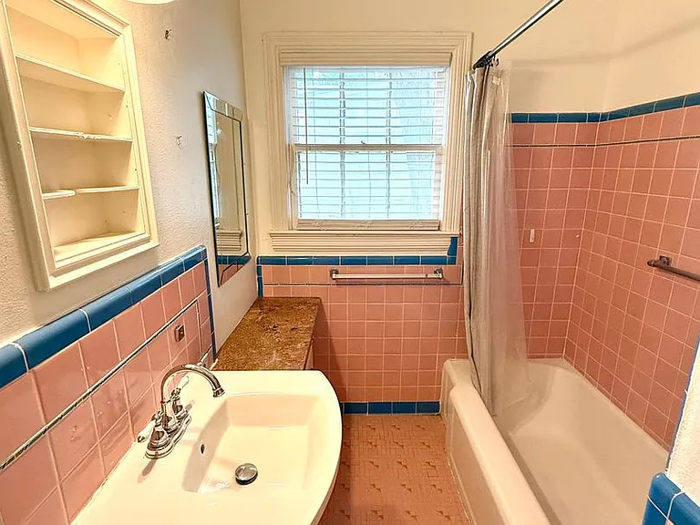 247 Club Dr — Photo 22