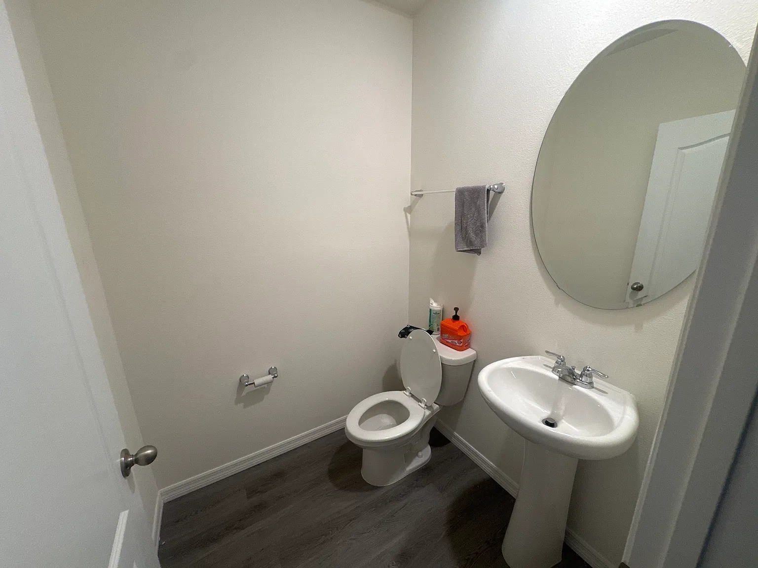 2878 Luxembourg Dr — Photo 4