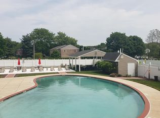 2908 State Hill Rd APT H3, Wyomissing, PA 19610