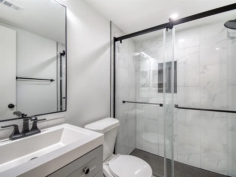 2500 Burleson Rd #701 — Photo 11