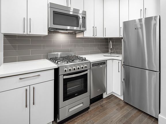 4th image of 210 Avenue B APT 2n