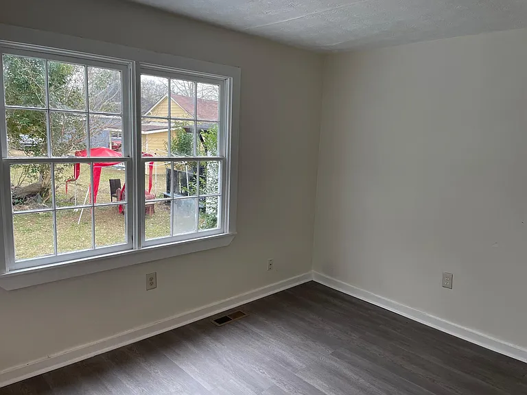 626 Hammock St — Photo 13