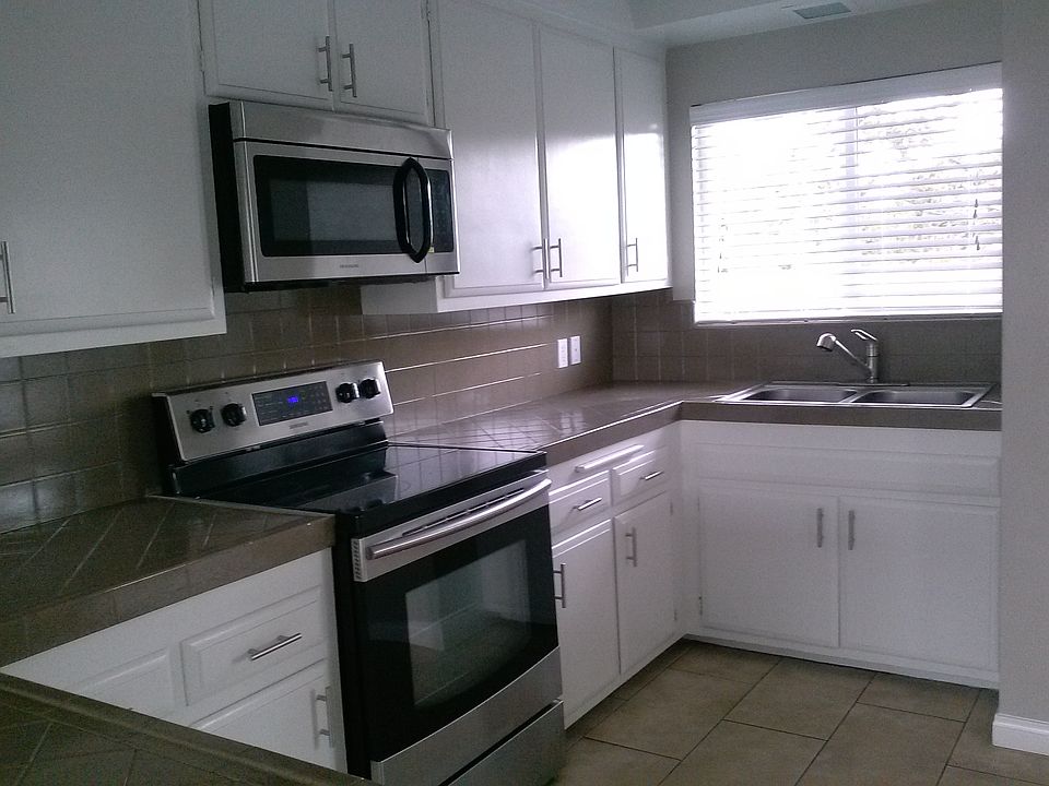 1st image of 321 S San Jose Ave APT 15