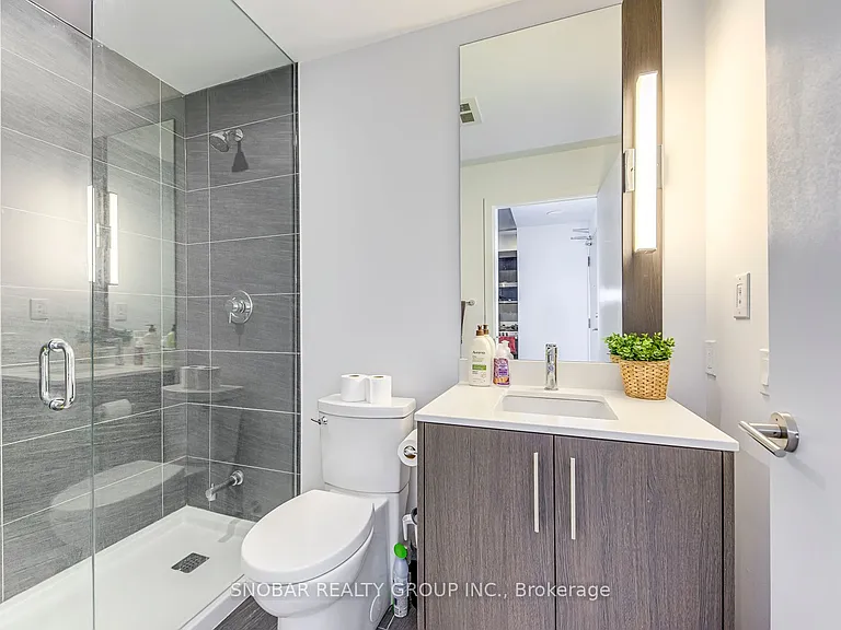 225 Veterans Dr #907 — Photo 20