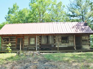 1832 Barnes Valley Rd, Cosby, TN 37722