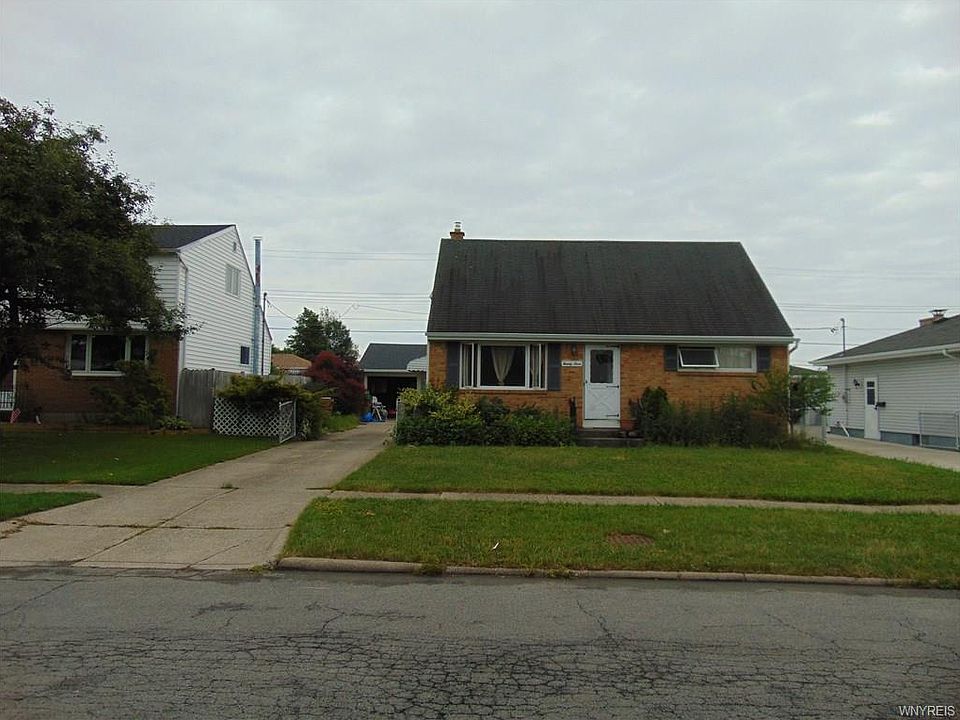 1st image of 23 Temple Dr