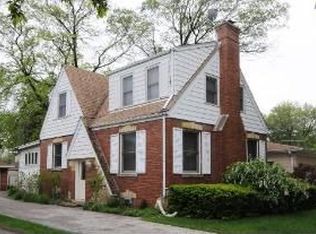 5415 Reba St, Morton Grove, IL 60053