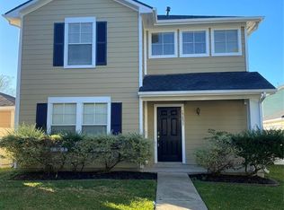 15855 E Park Ct, Houston, TX 77082