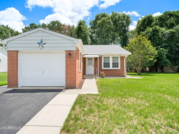 25 Constitution Boulevard, Whiting, NJ 08759