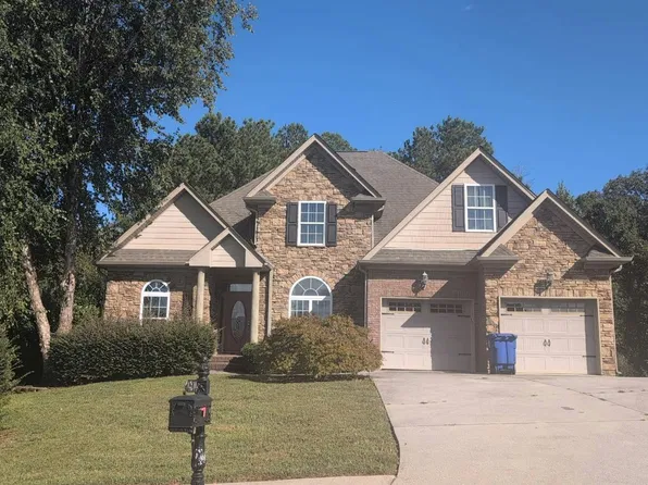 4374 Wellesley Dr, Ooltewah, TN 37363