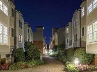 133 The Promenade #133, Edgewater, NJ 07020