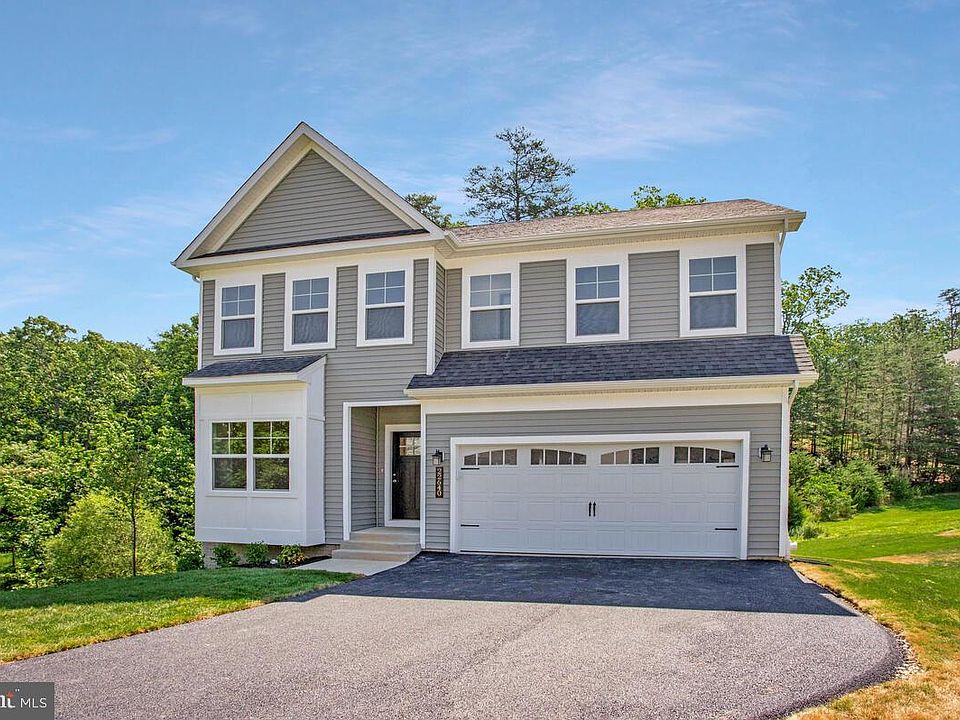 1st image of 22615 Woods Ln