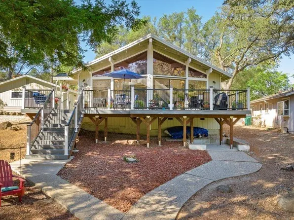 17903 Jayhawk Dr, Penn Valley, CA 95946