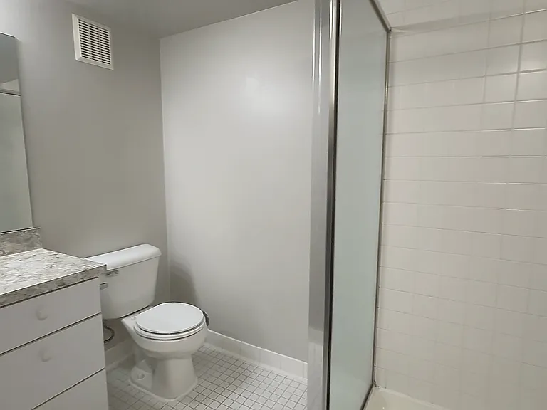 Prentiss Pointe Apartments — Photo 273