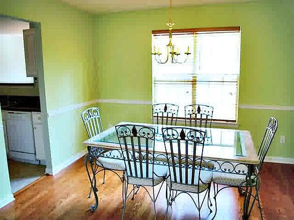 Formal Dining Rm