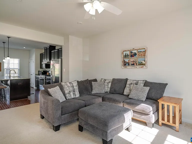 2052 Elm Tree Ct — Photo 20