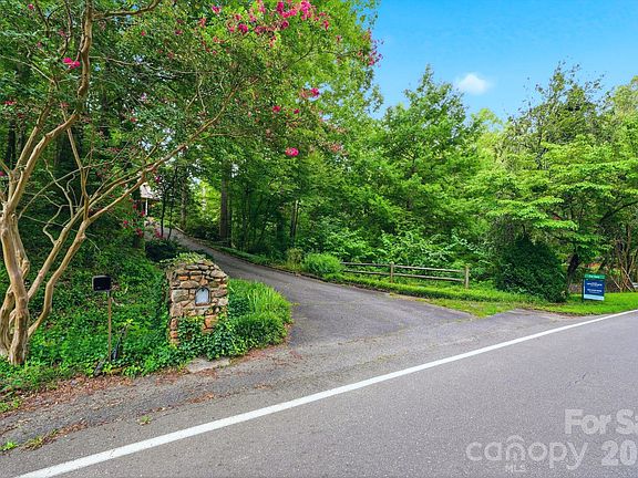 5th image of 721 Canterbury Rd
