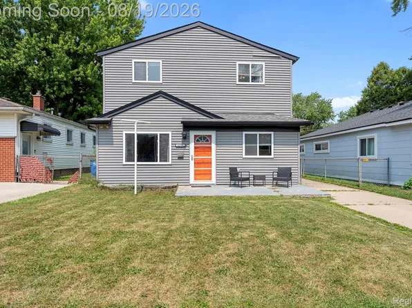 21708 Powers Ave, Dearborn Heights, MI 48125