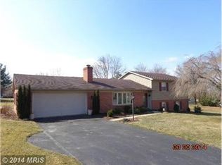 17815 Daisy Dr, Hagerstown, MD 21740