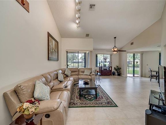 5th image of 436 NW 97th Ave #436