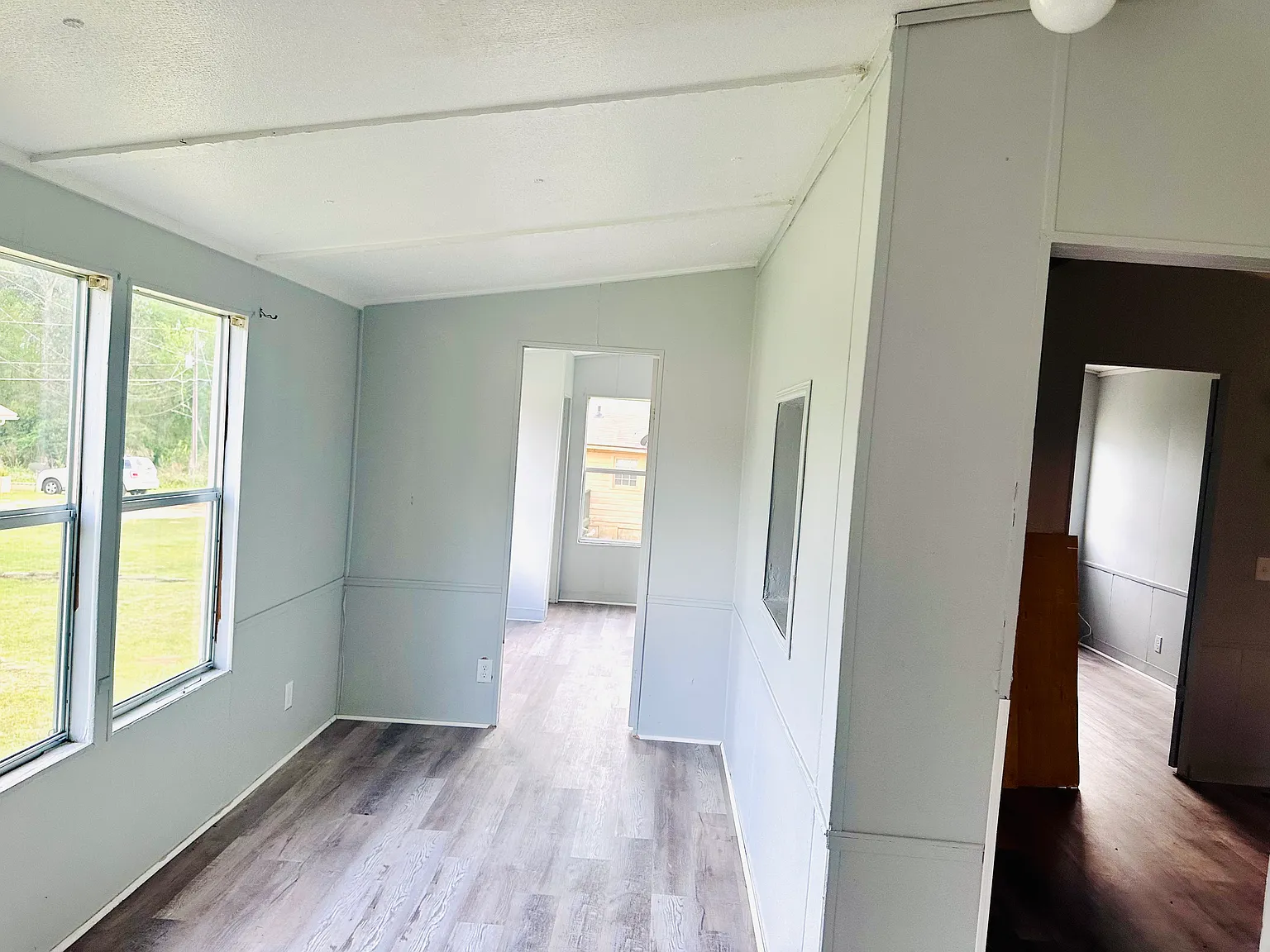 4 bed, 1248 sqft, $1,100 — Photo 3