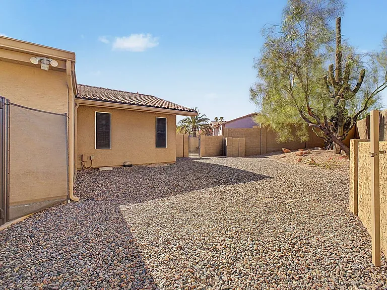 17221 E Lantern Ln — Photo 48