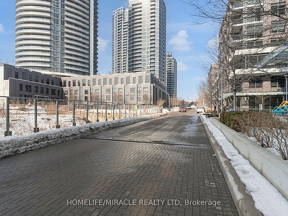 3rd image of 30 Gibbs Rd #1106