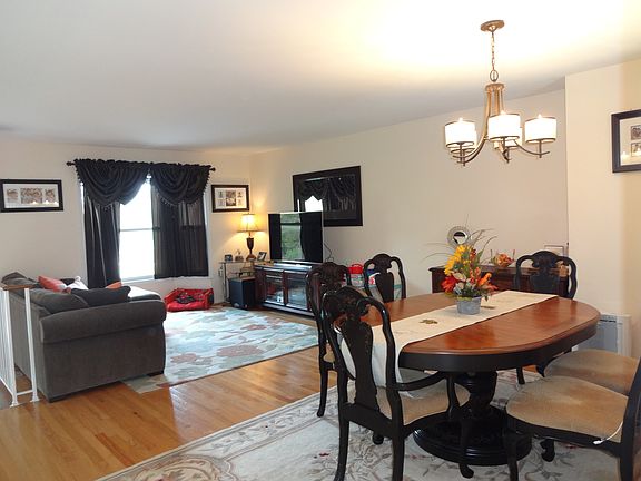 5th image of 10195 Jamaica Ln